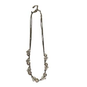 NWOT, Silver necklace with crystals